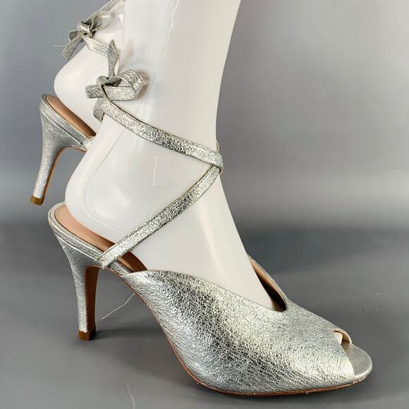 LOEFFLER RANDALL Size 8 Metallic Silver Crinkled Leather Ankle Strap Pumps - Picture 2 of 7